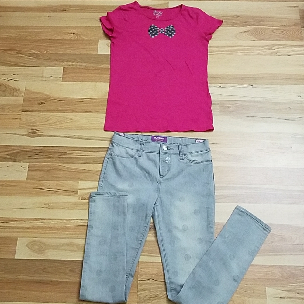 Today ONLY! $10 Old Navy Girl's Bundle Large (10/12)